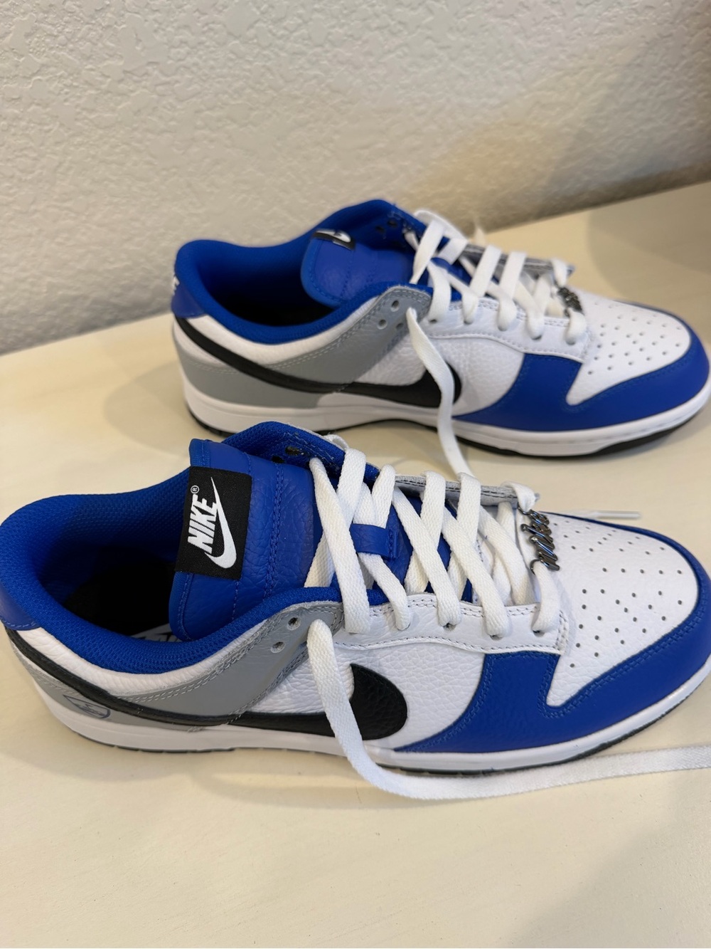 Nike Men’s Low-Top Sneakers in Royal Blue, White & Black.